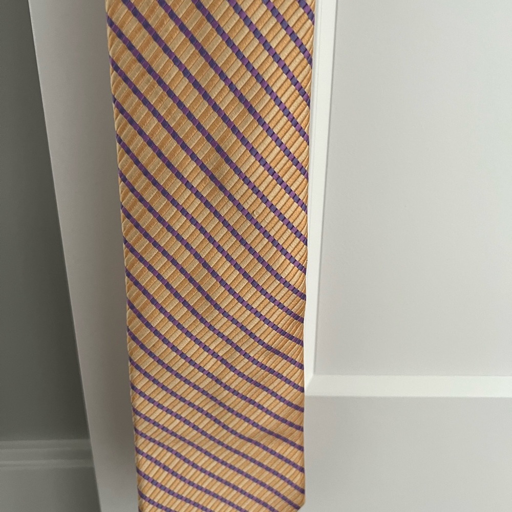 Ike Behar Gold and Purple Diagonal Striped Tie